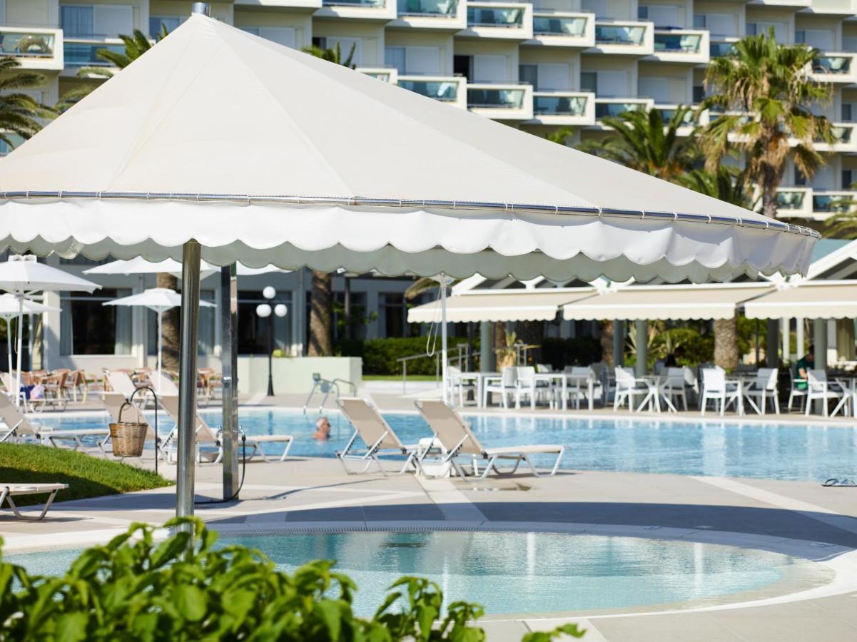 פליראקי Apollo Beach מראה חיצוני תמונה