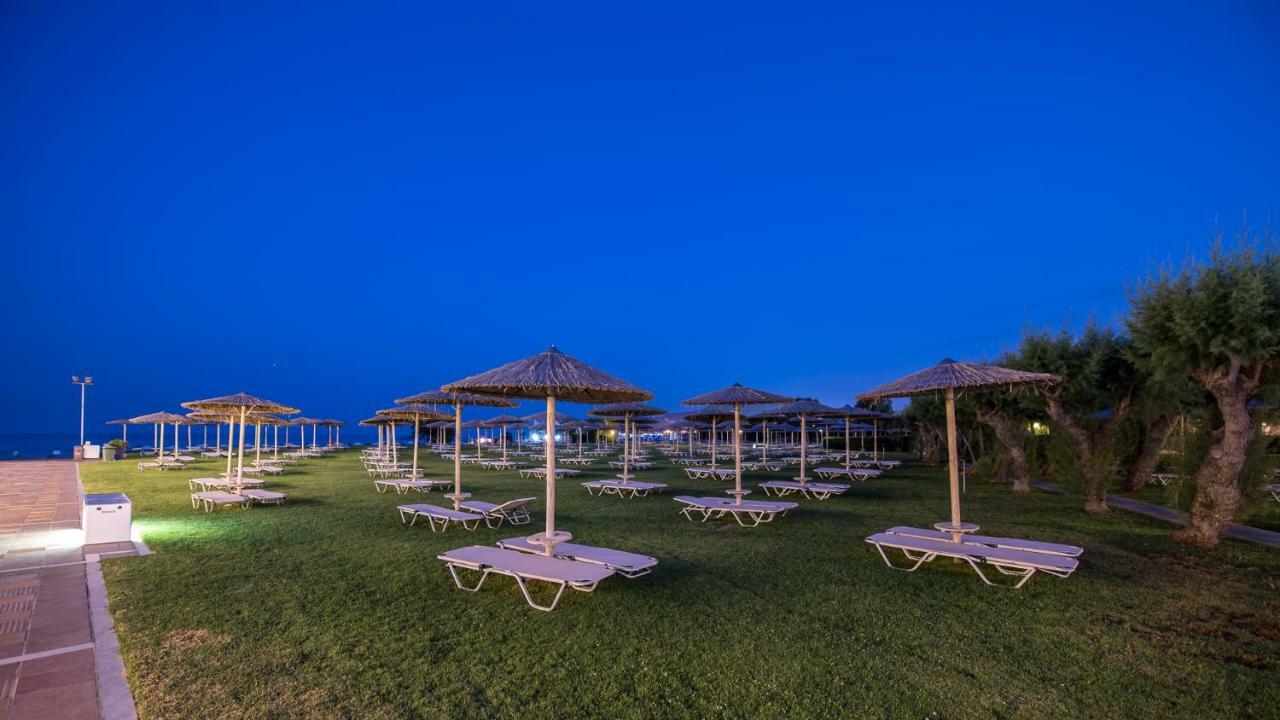 פליראקי Apollo Beach מראה חיצוני תמונה