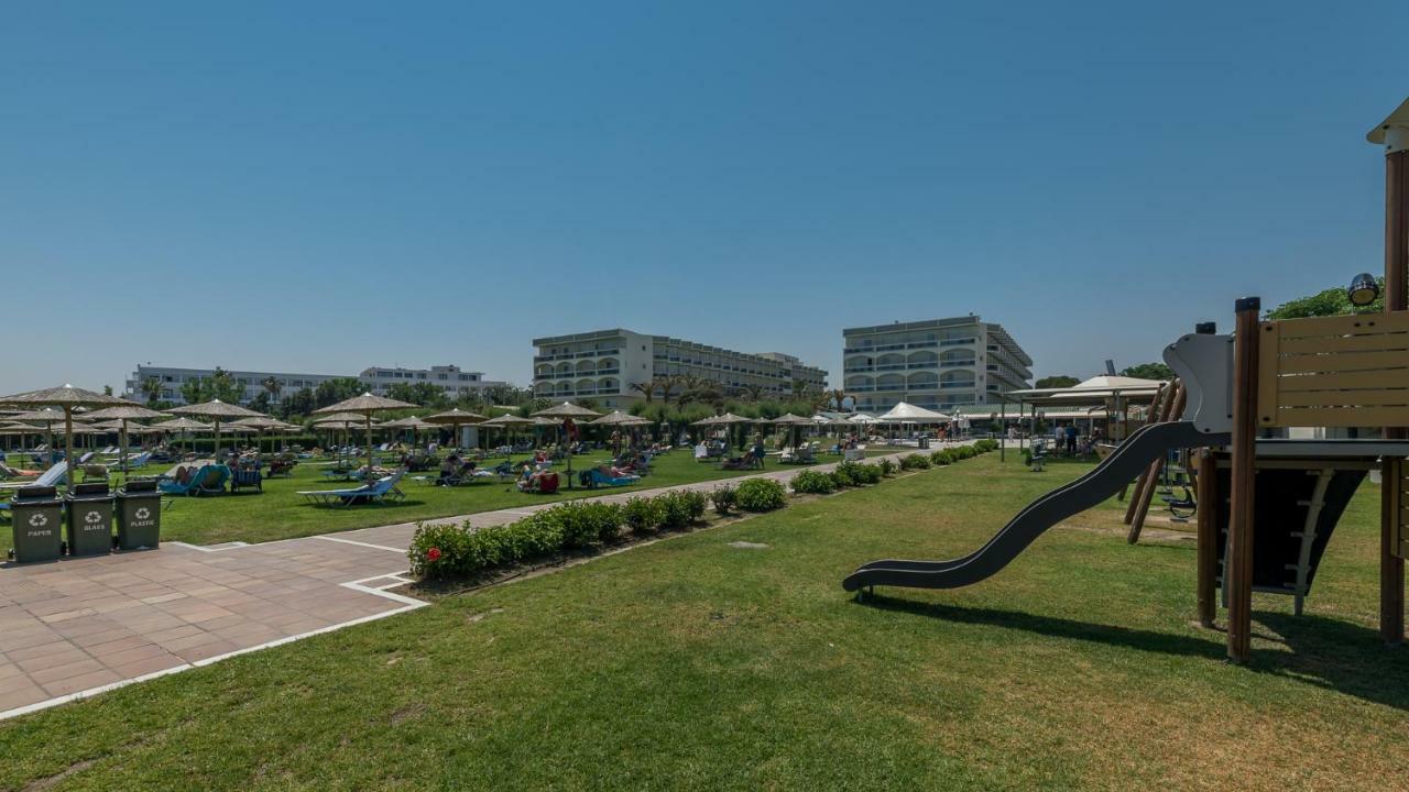 פליראקי Apollo Beach מראה חיצוני תמונה
