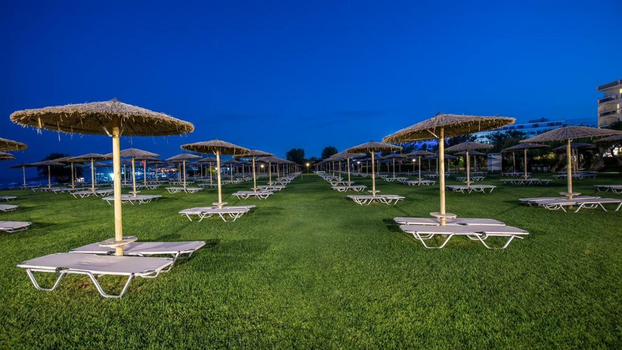 פליראקי Apollo Beach מראה חיצוני תמונה